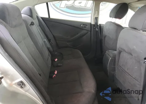 2010 Nissan Altima Base z USA, uszkodzony, nr VIN 1N4AL2AP6AN514724